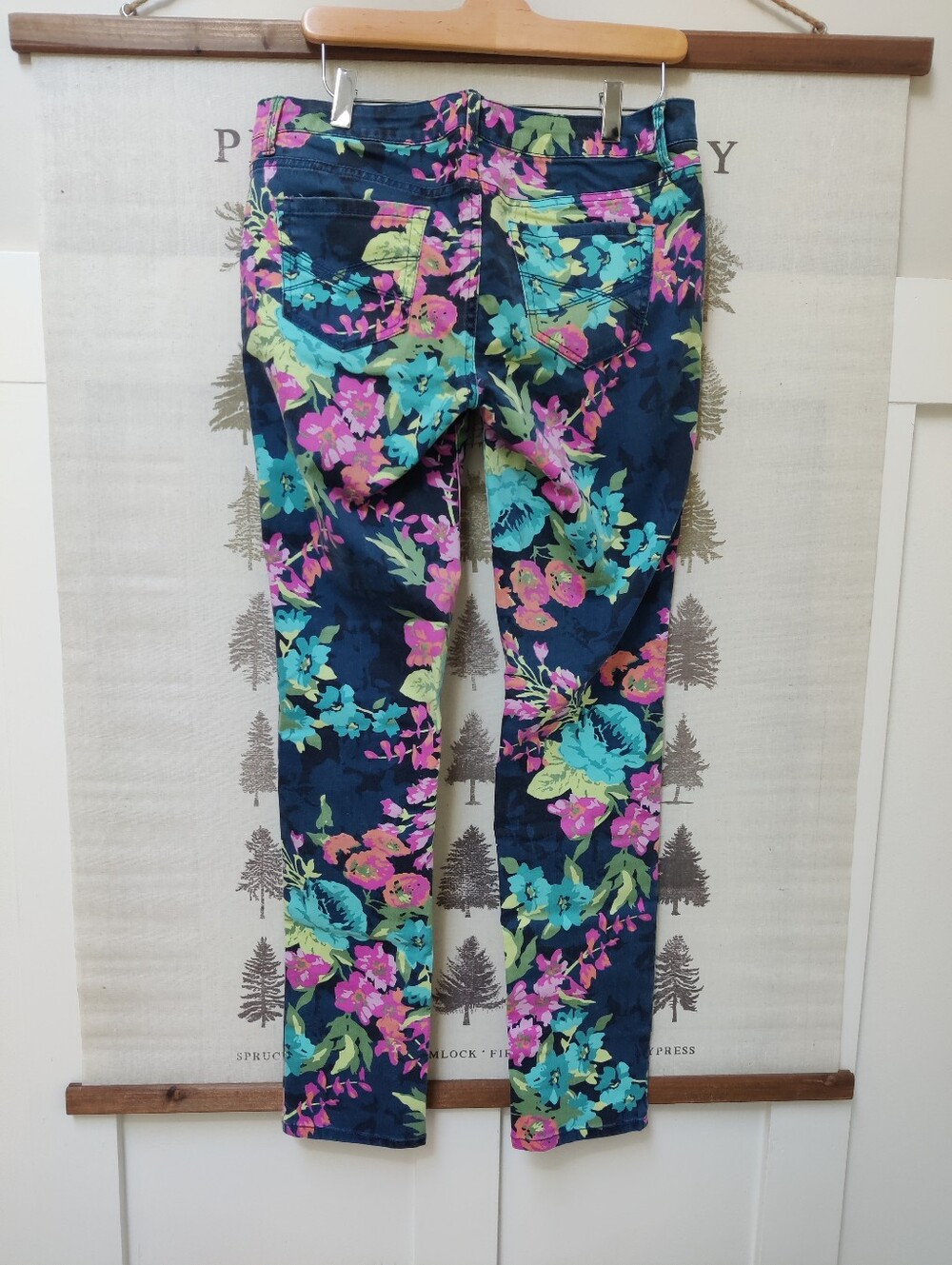 Aeropostale Floral Skinny Jeans Dark Blue Pink Teal Size 9/10